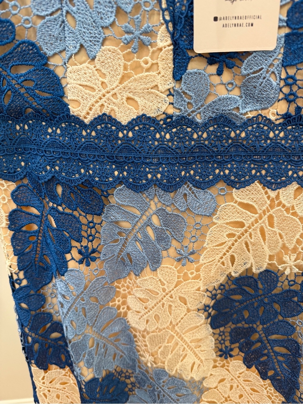 Adelyn Rae Blue and Cream Lace Midi Dress size XS NWT - Picture 9 of 16